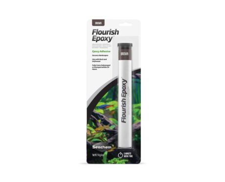Seachem Flourish Epoxy é uma massa epóxi de duas partes que pode ser usada durante o hardscaping para proteger materiais como rochas e madeira flutuante para fundações mais estáveis ​​em aquários plantados.