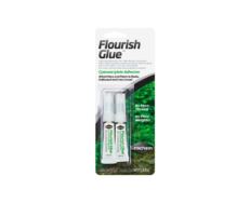 Seachem Flourish Glue é um gel de cianoacrilato superior para fixar musgo e plantas em rochas, troncos e até mesmo cascalho.