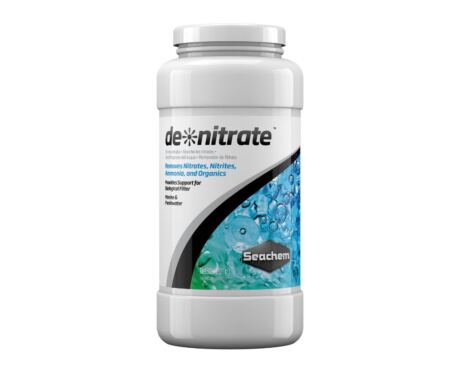 Seachem de*Nitrate é um material econômico, natural e poroso com distribuição de poros e geometria que promove tanto a nitrificação aeróbica nos primeiros milímetros de profundidade quanto a desnitrificação anaeróbica no núcleo.