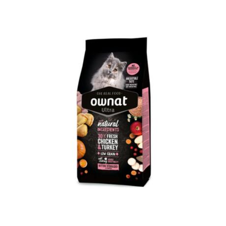 Imagem promocional da ração Ownat Ultra Kitten Sterilized, destacando os ingredientes naturais e a frescura do produto.